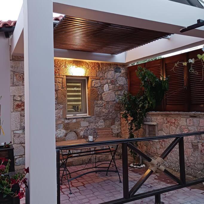 Boutique Eptalofos 15Min From Airport And Sea Apartamento Kouvarás Exterior foto