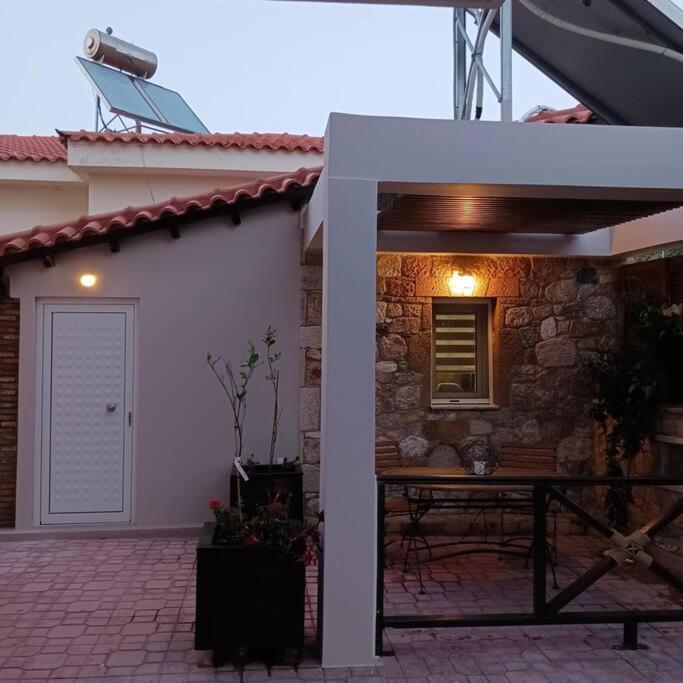 Boutique Eptalofos 15Min From Airport And Sea Apartamento Kouvarás Exterior foto